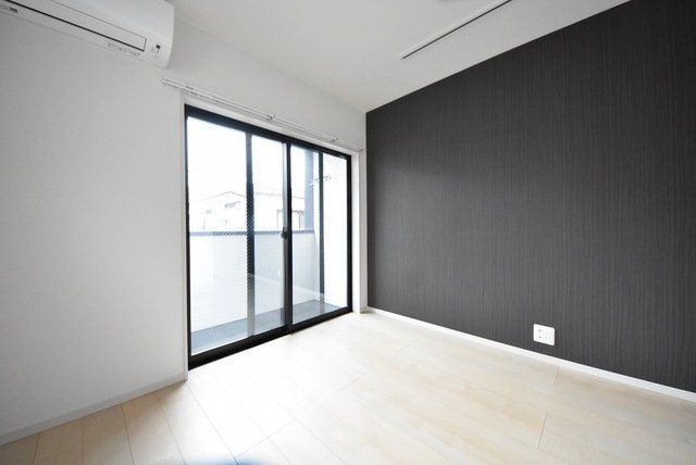 居室・リビング　※同施工会社　設備施工例　現況優先