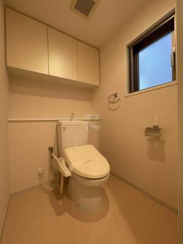 トイレ　パークアクシス神楽坂ステージ