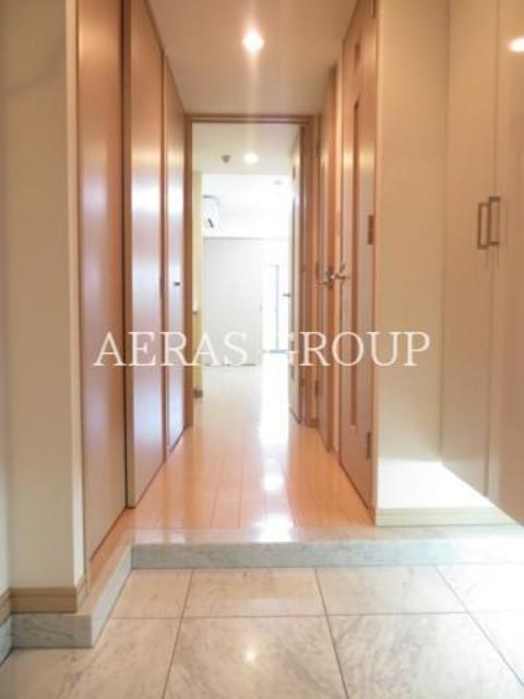 玄関　玄関【同仕様タイプ】