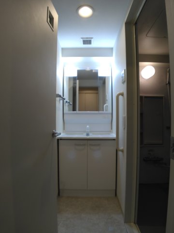 洗面設備　独立洗面化粧台