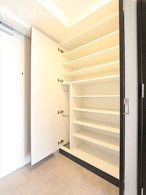 その他　シューズボックス