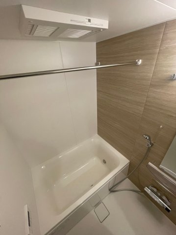 バス・シャワールーム　※同タイプの写真です