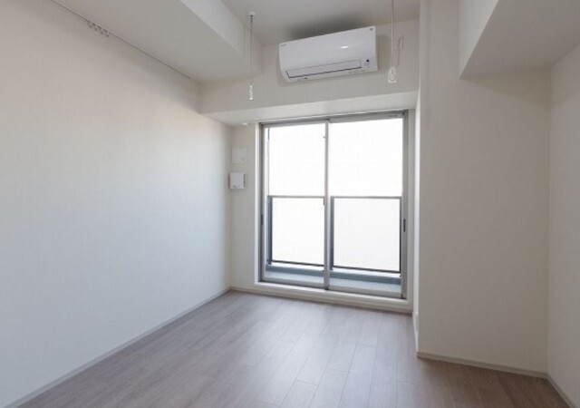 居室・リビング　※別部屋参考写真