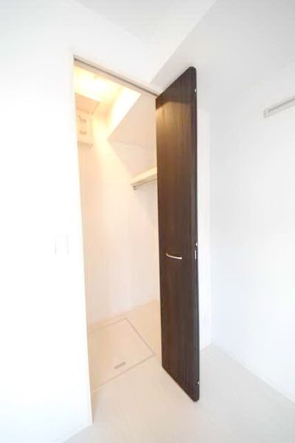 収納　☆ウォークインクローゼット