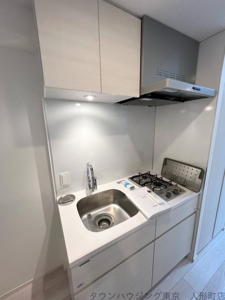 キッチン　写真は反転タイプです