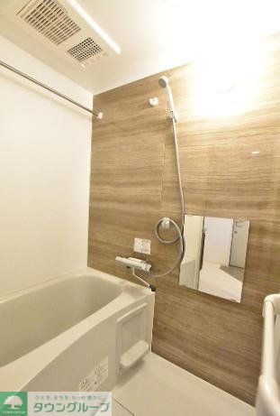 バス・シャワールーム　洗面