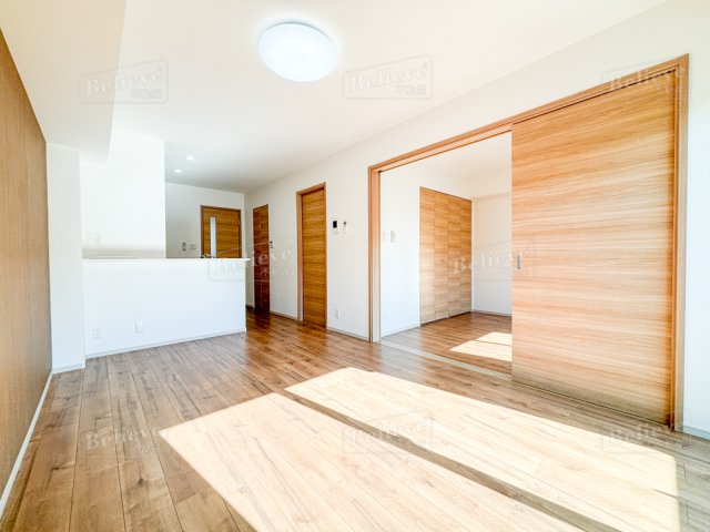 居室・リビング　広いリビング★