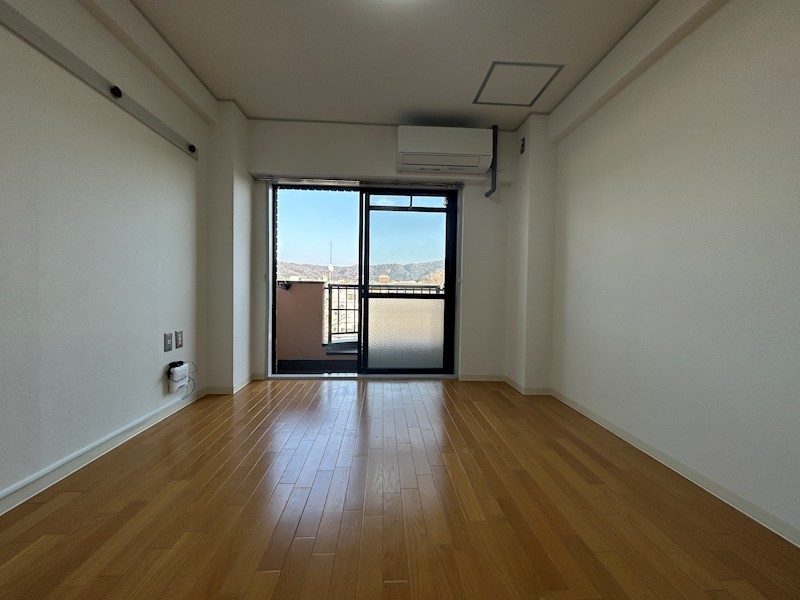 居室・リビング　写真は503号