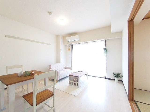 居室・リビング　※同物件他部屋参考写真です※