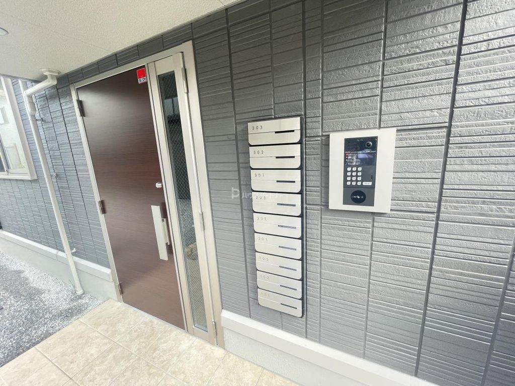 エントランス　エントランス