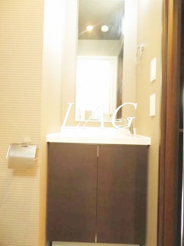 洗面設備　洗面台です。