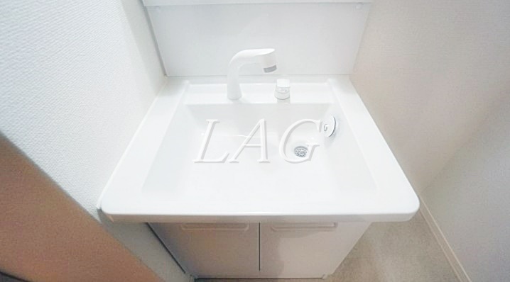 洗面設備　独立洗面台です。