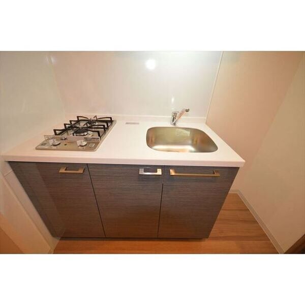 キッチン　反転タイプとなります。