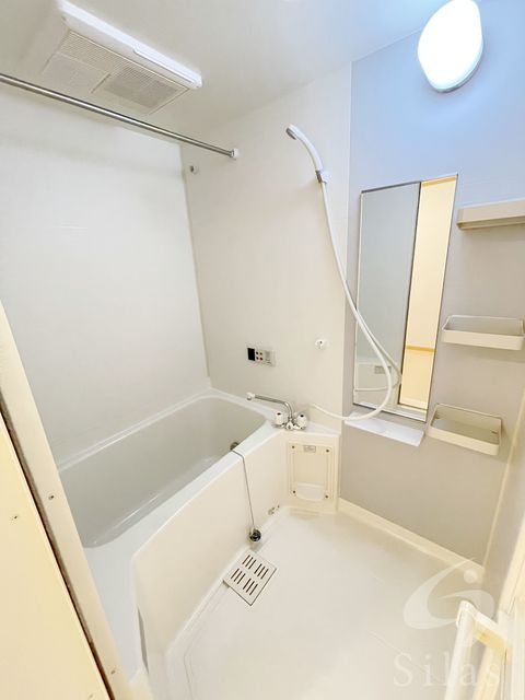 バス・シャワールーム　反転タイプ