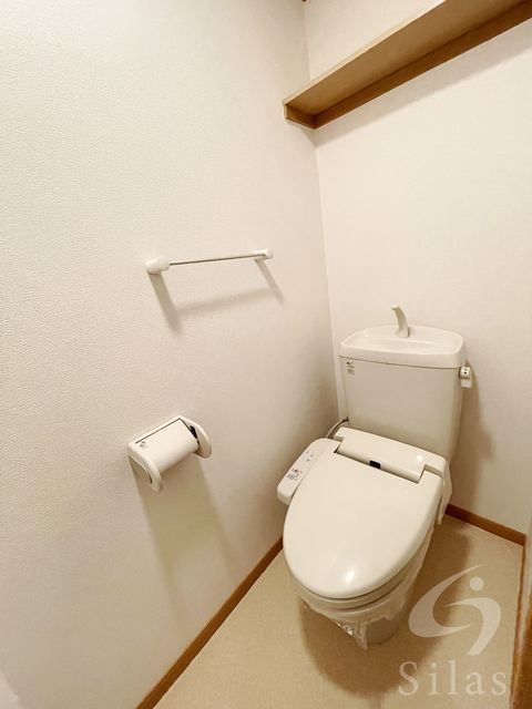 トイレ　反転タイプ