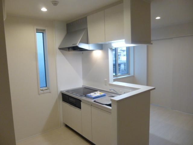 キッチン　☆使いやすいシステムキッチン☆