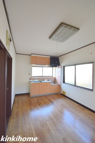 居室・リビング　写真は参考写真となります。現況を優先くださいませ。