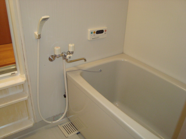 バス・シャワールーム　バス