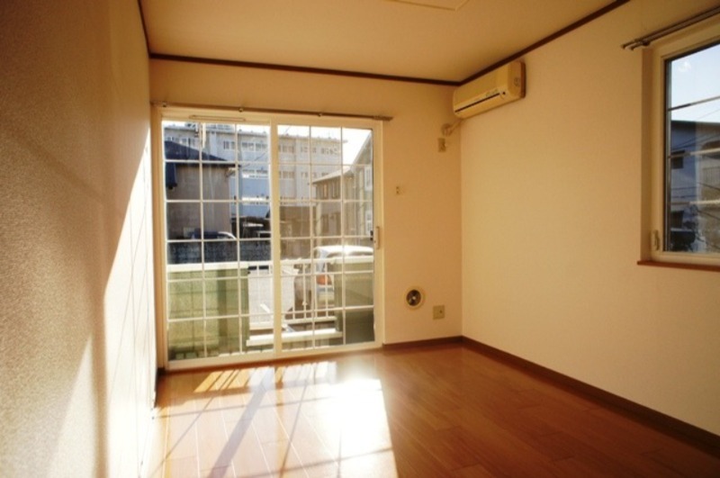 居室・リビング　図面と現状に相違がある場合には現状を優先