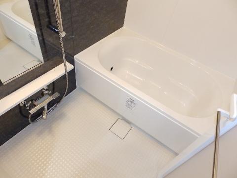 バス・シャワールーム　バス