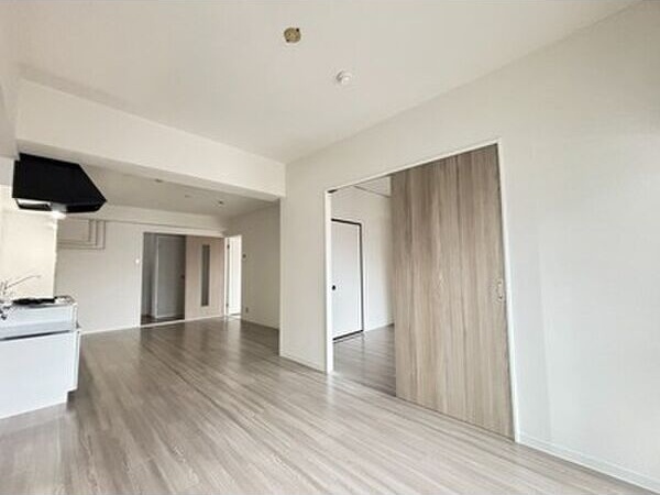 居室・リビング　名古屋で一番初期費用の安い賃貸専門の不動産会社です(^^)