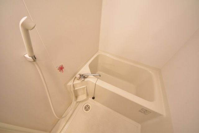 バス・シャワールーム　ここで疲れを癒しましょう