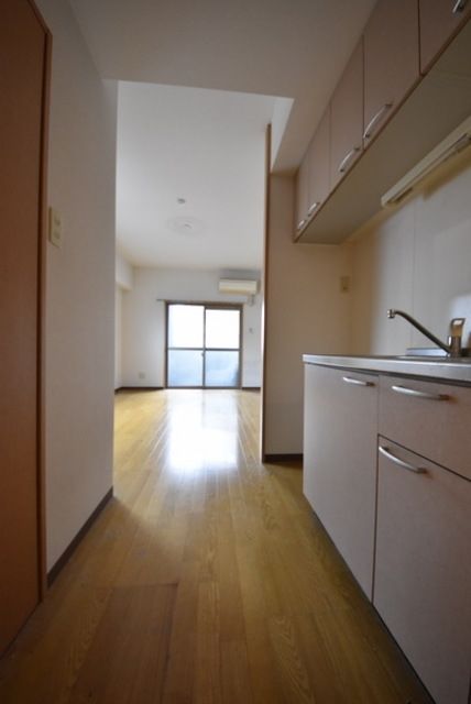 居室・リビング　一人暮らしにちょうどいい広さですね