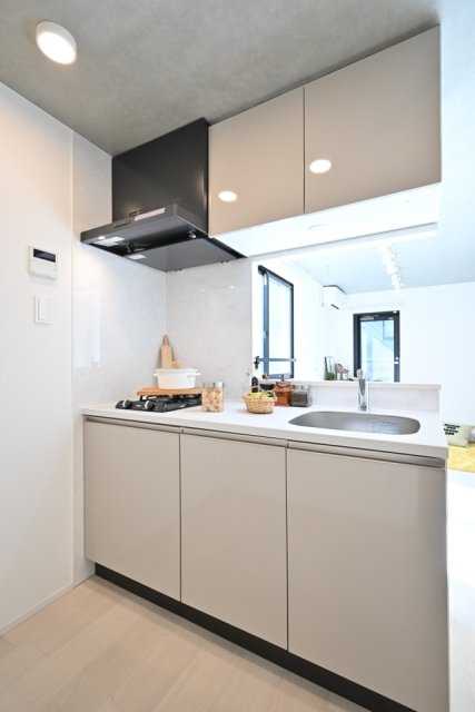 キッチン　※家具・小物はイメージです