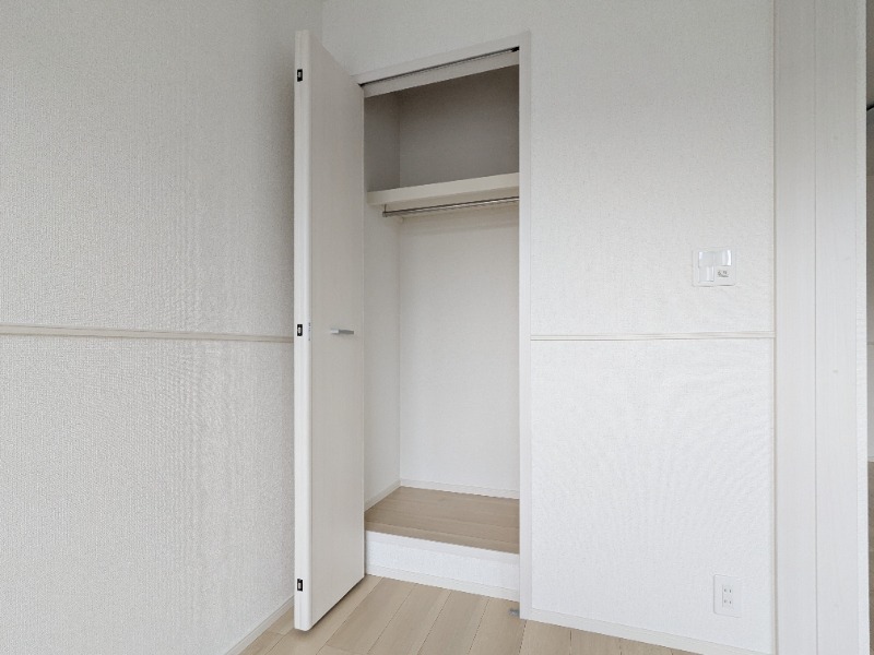 収納　図面と現状に相違がある場合には現状を優先