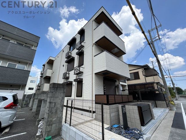 建物外観　安心のオートロック付きです♪