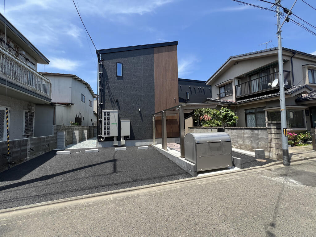 建物外観　モダンな外観