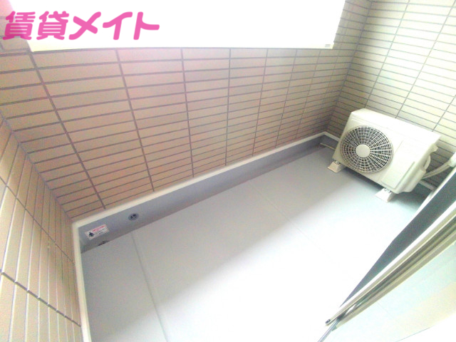バルコニー　同型タイプ画像