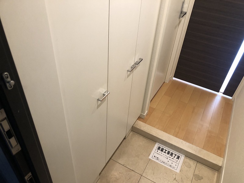 玄関　※過去退去時のお写真です