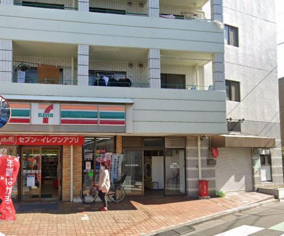 コンビニ　セブンイレブン（コンビニ）まで167m