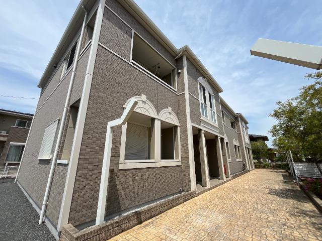 建物外観　外観写真（昼）