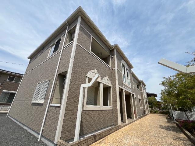 建物外観　外観写真（昼）