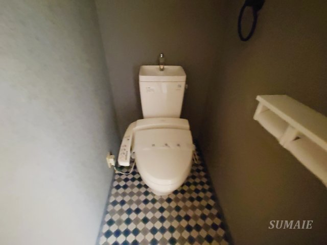 トイレ　ウォシュレット付きのトイレとなっております！