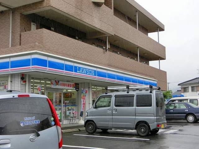 コンビニ　ローソン鹿児島坂之上中央店（コンビニ）まで2716m