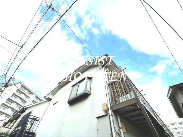 建物外観　内見可能♪お電話がご案内スムーズです♪オンラインもOK♪