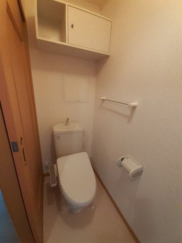 トイレ　シンプルで使いやすいトイレです