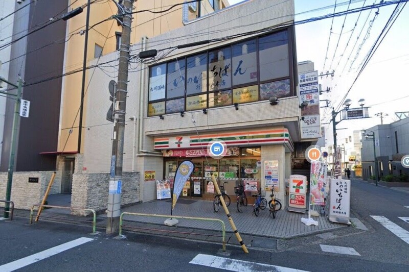 コンビニ　セブンイレブン市川行徳駅南店（コンビニ）まで111m