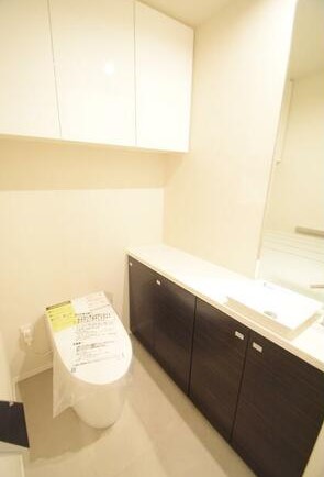 トイレ　※他部屋参考写真