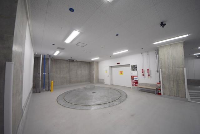 駐車場　お問い合わせはタウンハウジングまで