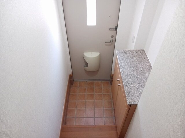 玄関　シンプルで使いやすい玄関です