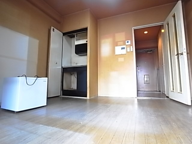 その他部屋・スペース　広くて明るい寝室