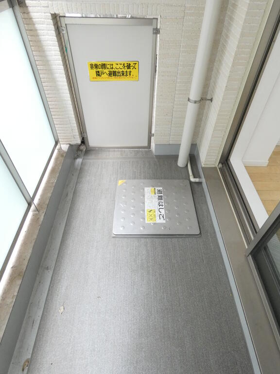 バルコニー　バルコニー※別部屋参考写真