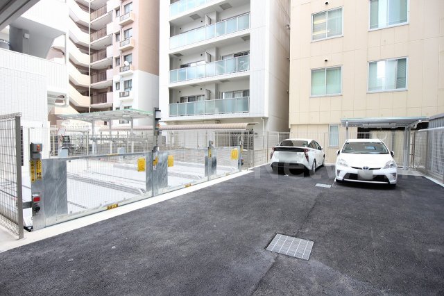 駐車場　敷地内駐車場あり◎