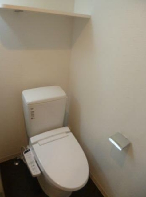 トイレ　同仕様参考写真
