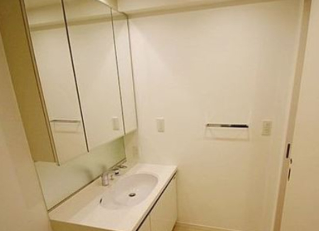 洗面設備　別部屋参考写真
