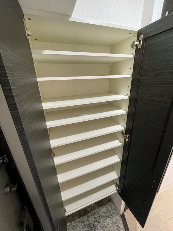 収納　違うお部屋の写真です。ご参考前に